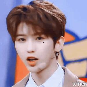 明星爆料吃瓜蔡徐坤视频,揭秘明星圈幕后故事